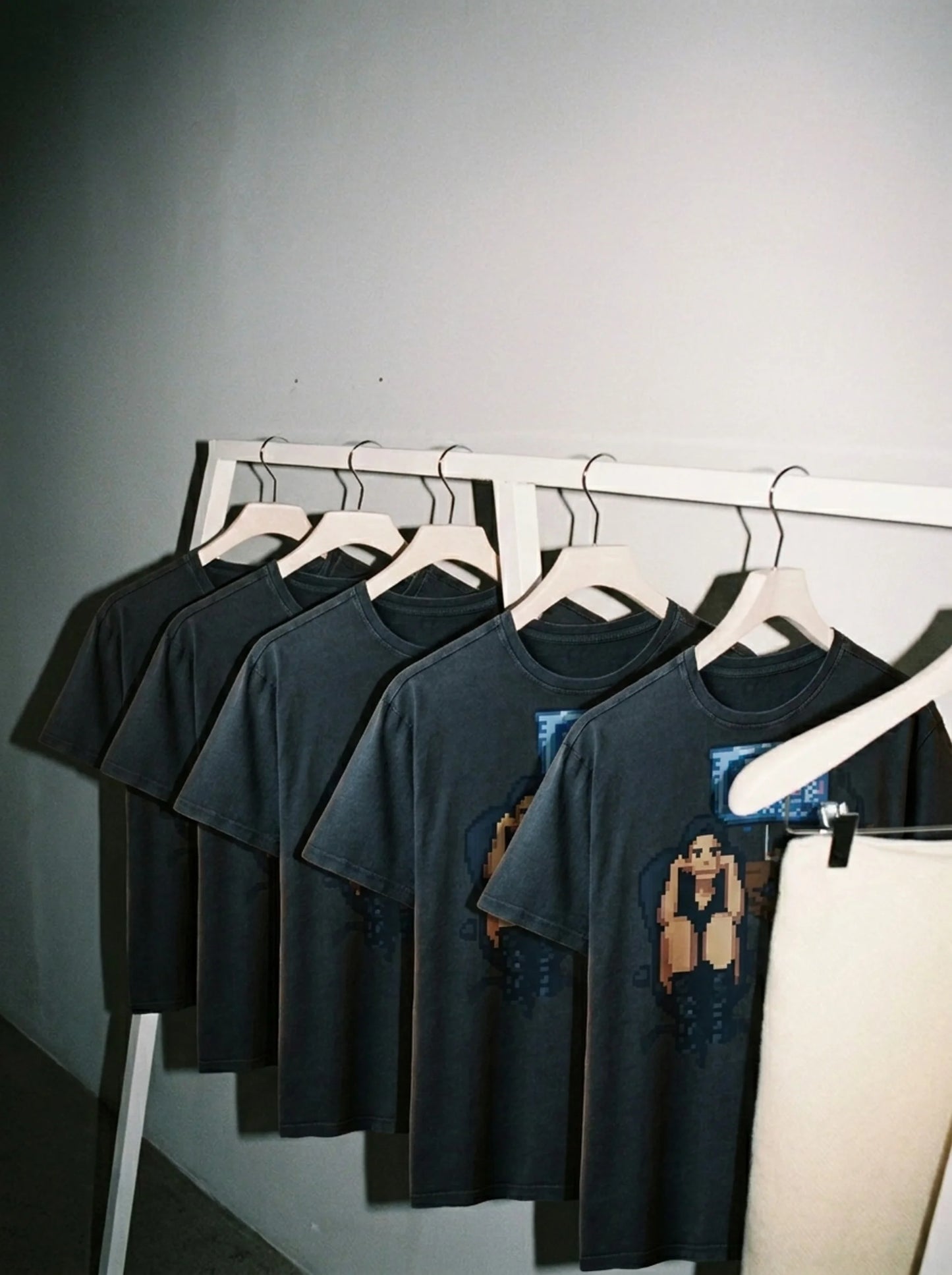 GLOBAL GEEK TEE